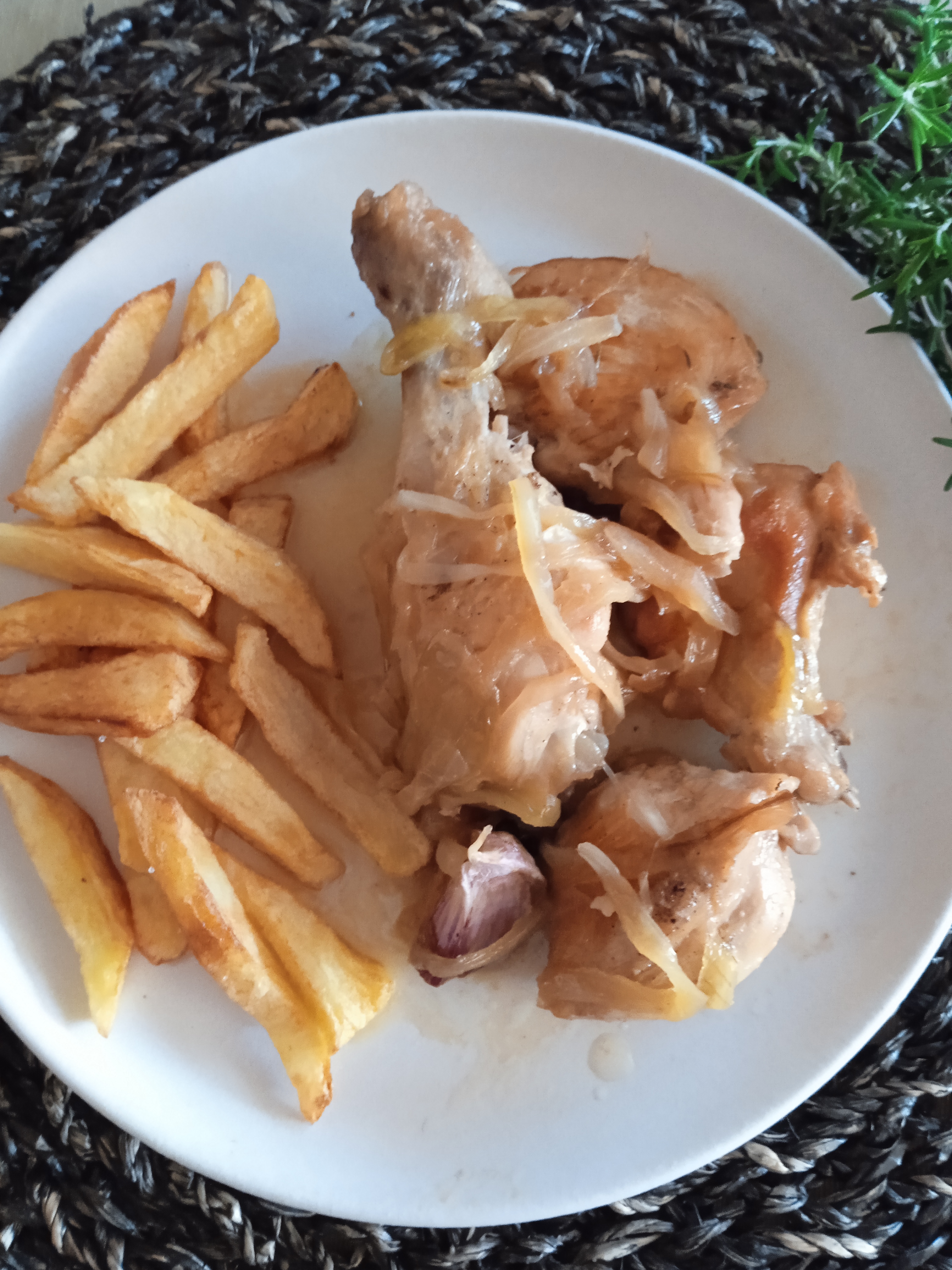 Pollo en escabeche